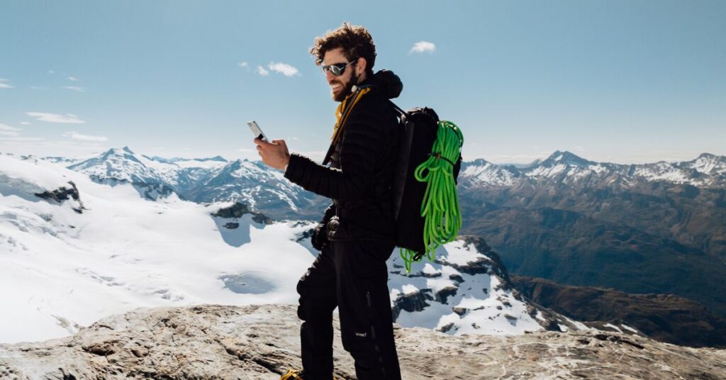 Starlink Launches First Nationwide Satellite Texting Service in New Zealand
