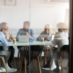 Middle Management Cuts Are Coming to Canada, Warns Expert Howard Levitt