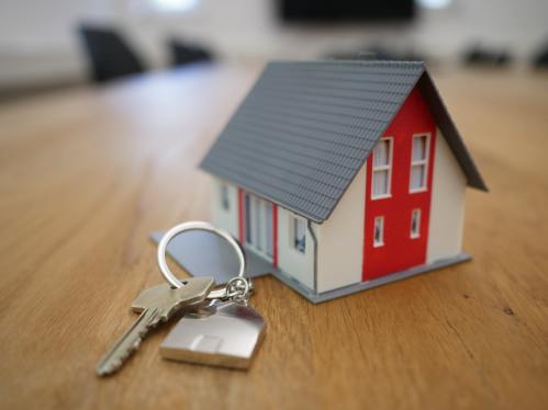 Amazon employees using their stock to finance home purchases and second homes